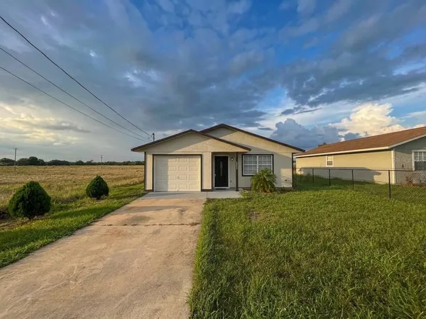 $1,500 | 3533 Cemetery Road, Sebring, FL 33870
