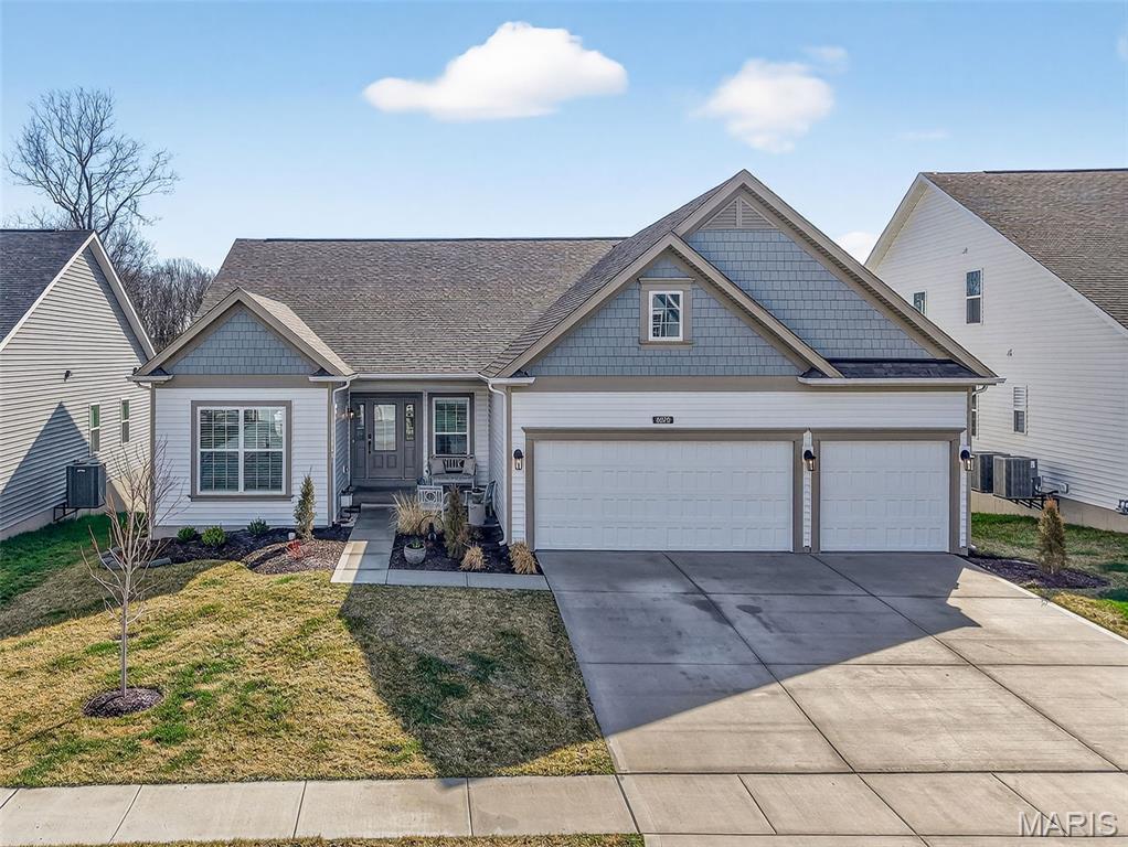 8020 Cotswald Trail Cottleville, MO 63304 - Photo 1 of 51