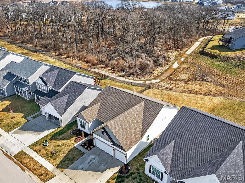8020 Cotswald Trail Cottleville, MO 63304 - Photo 3 of 51