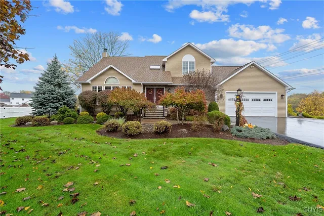 $599,000 | 4019 Bronco Path, Camillus, NY 13031