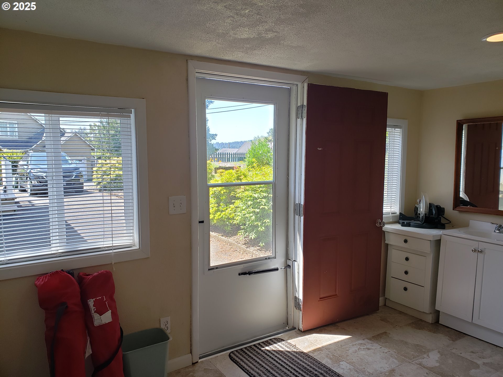 5305 Northeast 49th Street Neotsu, OR 97364 - Photo 32 of 34