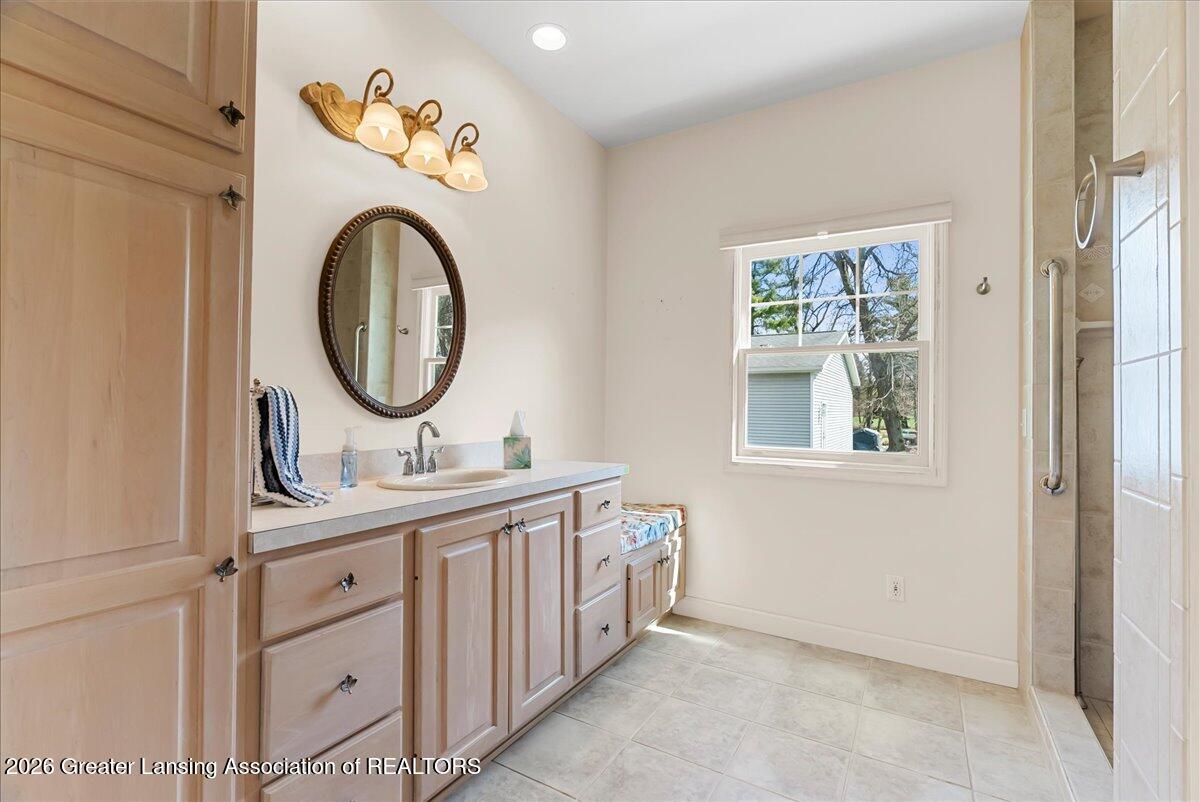 5859 Sleight Road Bath, MI 48808 - Photo 33 of 72 Primary Bath