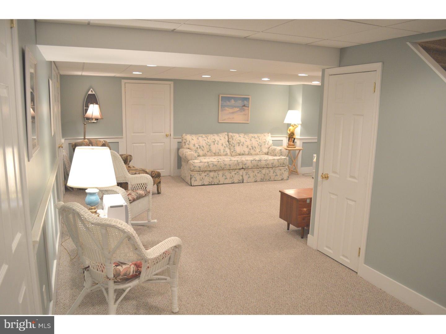 206 West Forestview Road Brookhaven, PA 19015 - Photo 13 of 24 Family Room