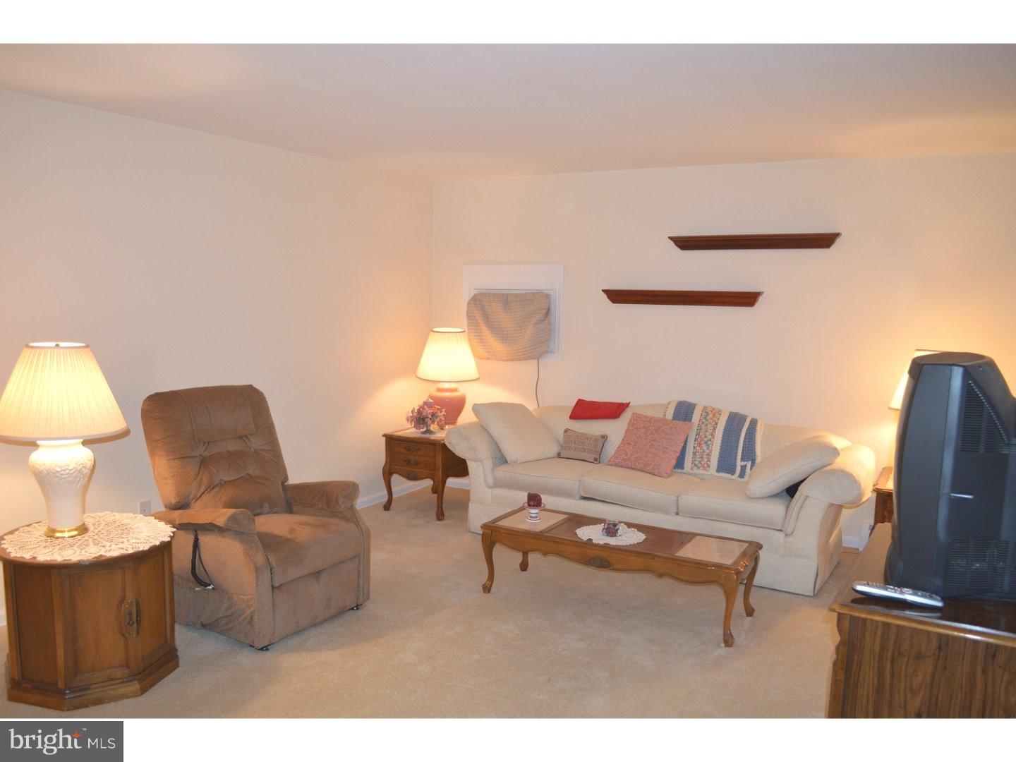 206 West Forestview Road Brookhaven, PA 19015 - Photo 16 of 24 In-law Suite