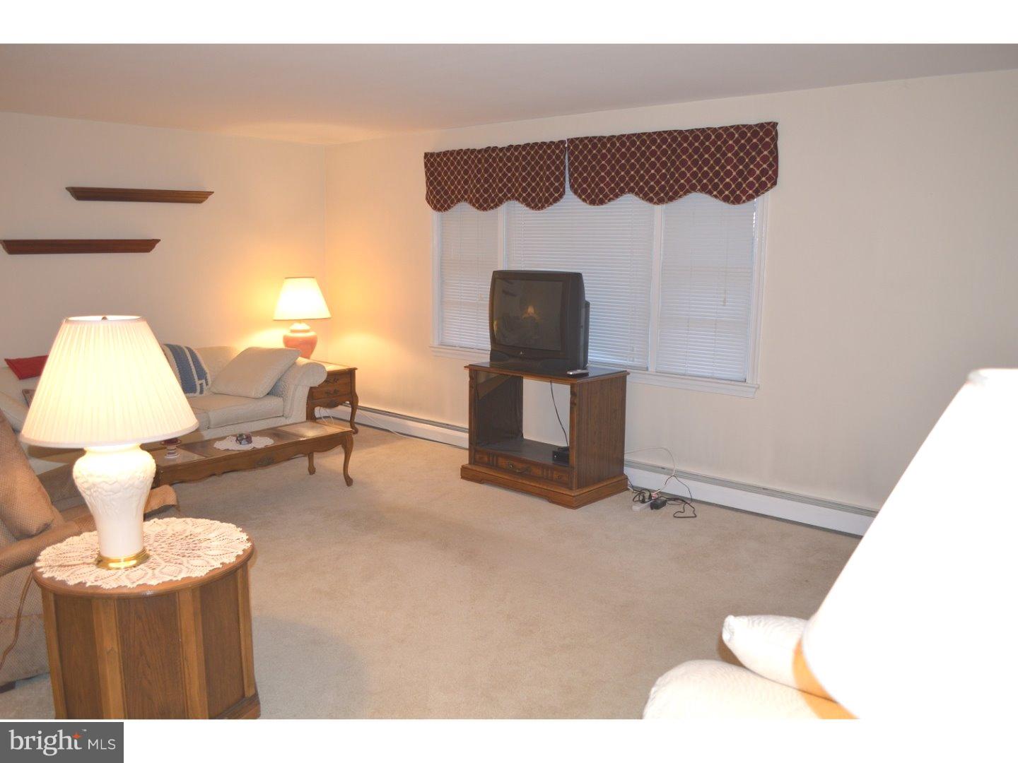 206 West Forestview Road Brookhaven, PA 19015 - Photo 17 of 24 In-law Suite