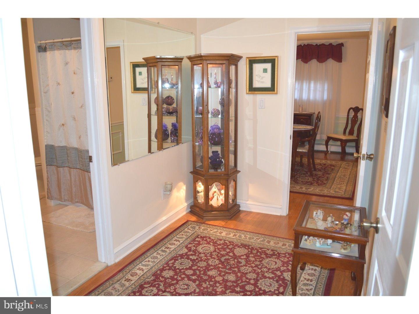 206 West Forestview Road Brookhaven, PA 19015 - Photo 9 of 24 Hallway