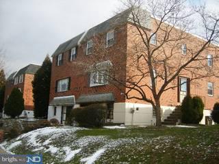 11951 Dumont Road Philadelphia, PA 19116 - Photo 2 of 6 Gallery Image 2