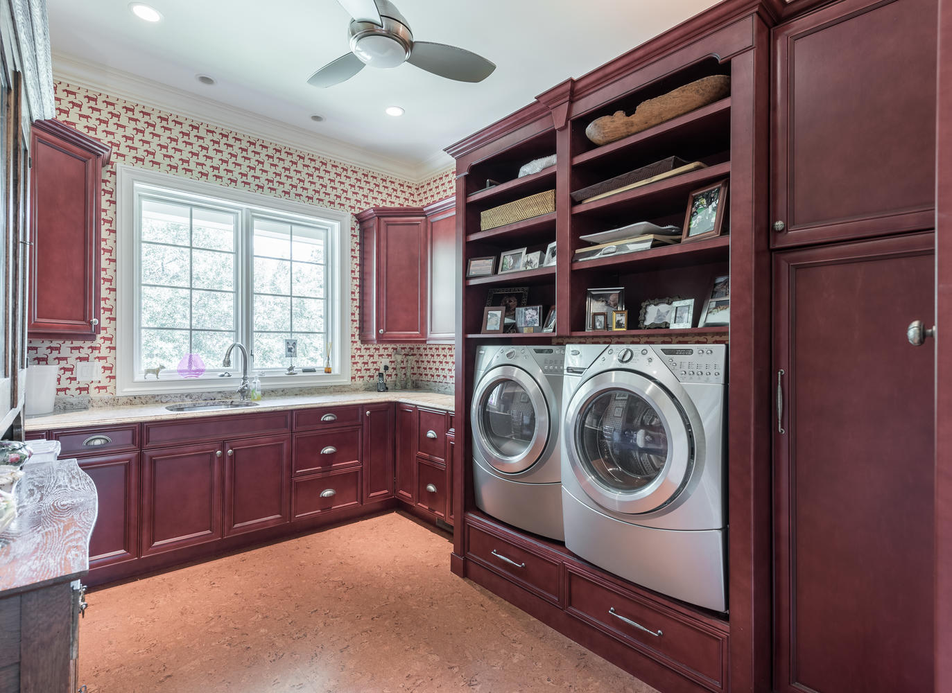 2633 Jenkins Point Road Seabrook Island, SC 29455 - Photo 37 of 67 2633 Jenkins Point_laundry room