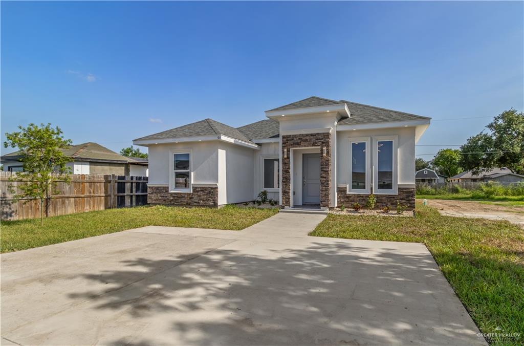 913 Trinity Street Alamo, TX 78516 - Photo 2 of 14