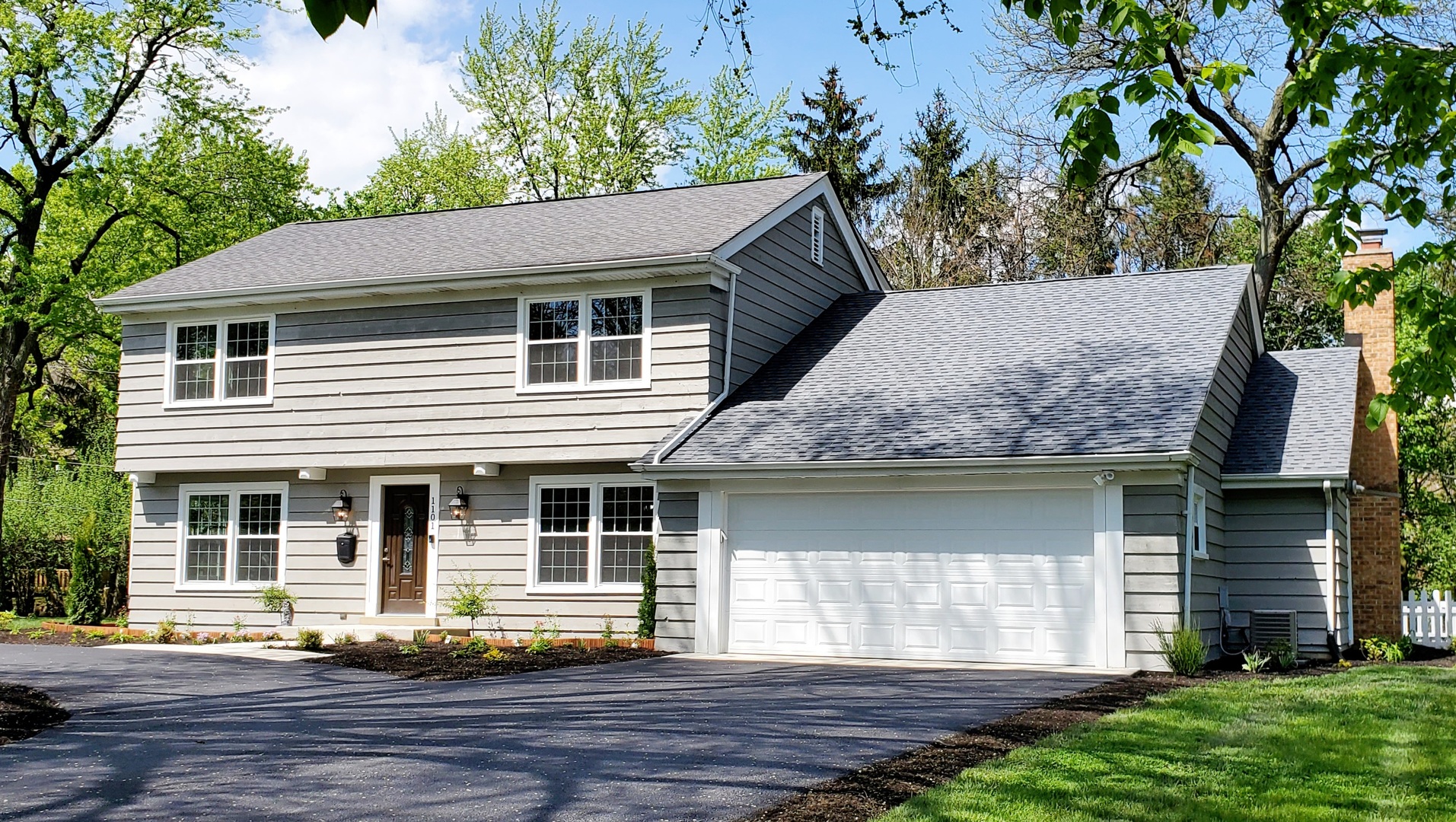 1101 Woodview Road Burr Ridge, IL 60527 - Photo 1 of 55