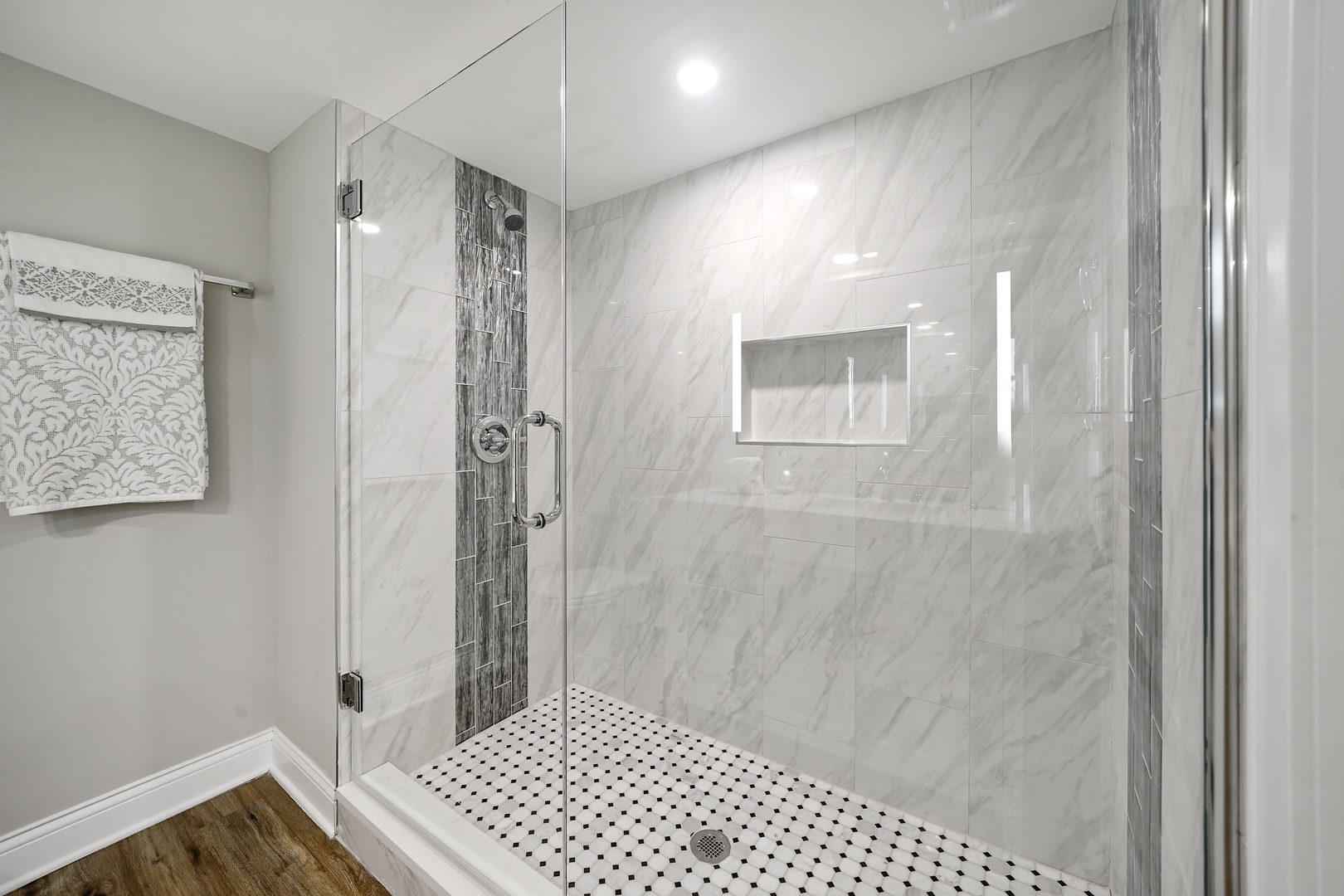 1101 Woodview Road Burr Ridge, IL 60527 - Photo 31 of 55