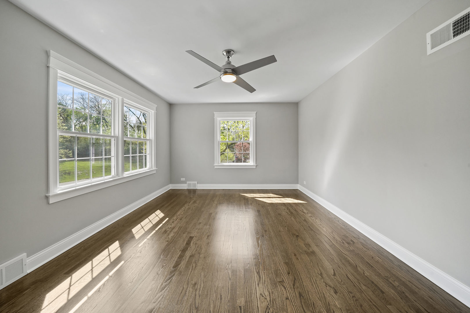 1101 Woodview Road Burr Ridge, IL 60527 - Photo 33 of 55