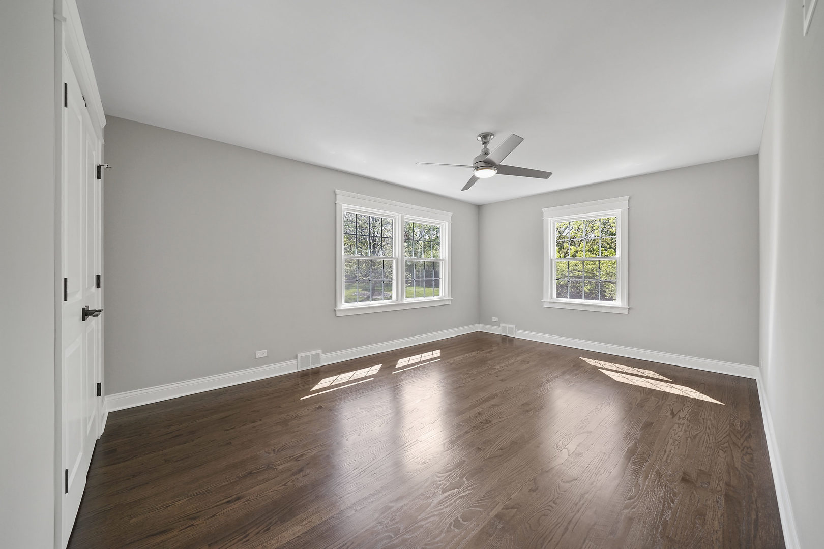1101 Woodview Road Burr Ridge, IL 60527 - Photo 34 of 55