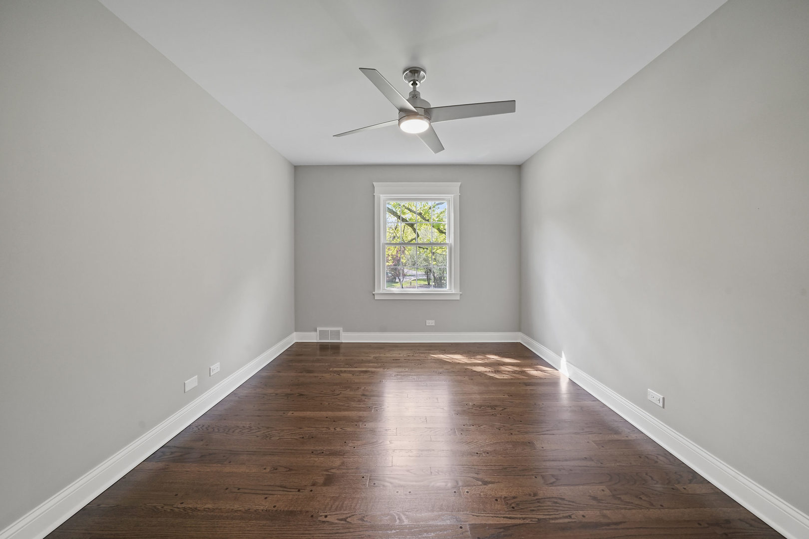 1101 Woodview Road Burr Ridge, IL 60527 - Photo 35 of 55