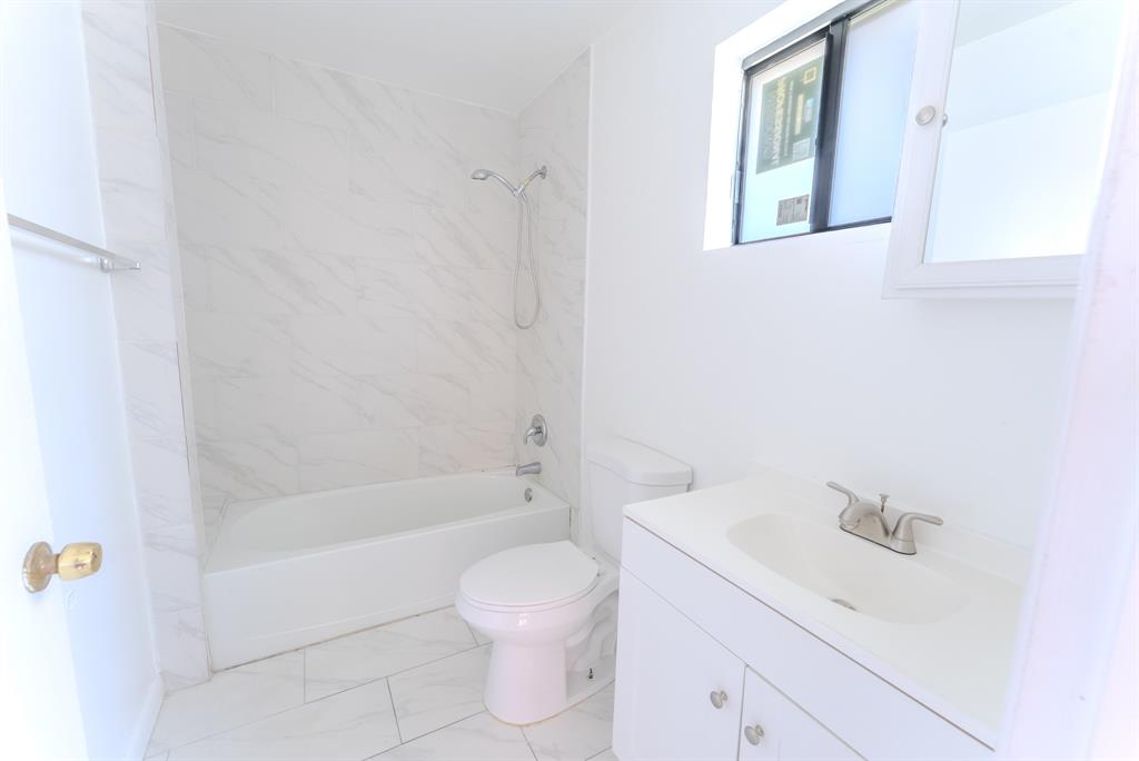 5738 Fletcher Street Hollywood, FL 33023 - Photo 22 of 27