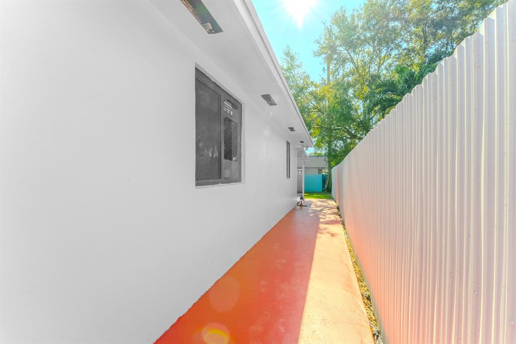 5738 Fletcher Street Hollywood, FL 33023 - Photo 23 of 27