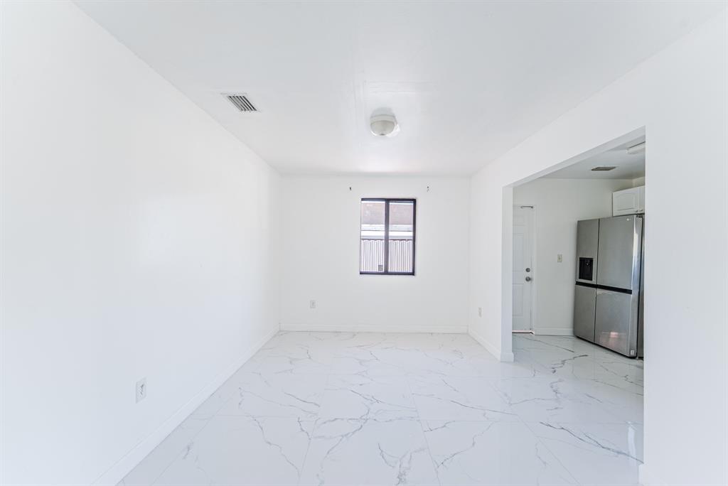 5738 Fletcher Street Hollywood, FL 33023 - Photo 9 of 27