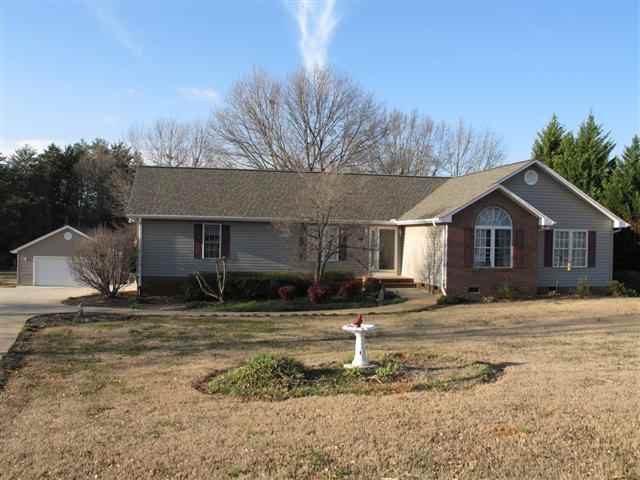 386 Graham Road Anderson, SC 29625 - Photo 1 of 25 Gallery Image 1
