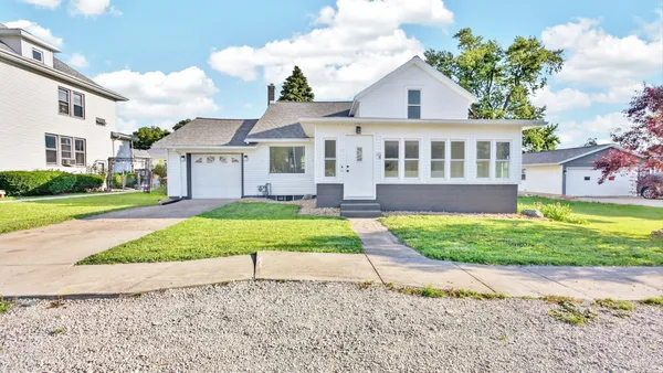 $265,000 | 106 West North Street, Danvers, IL 61732
