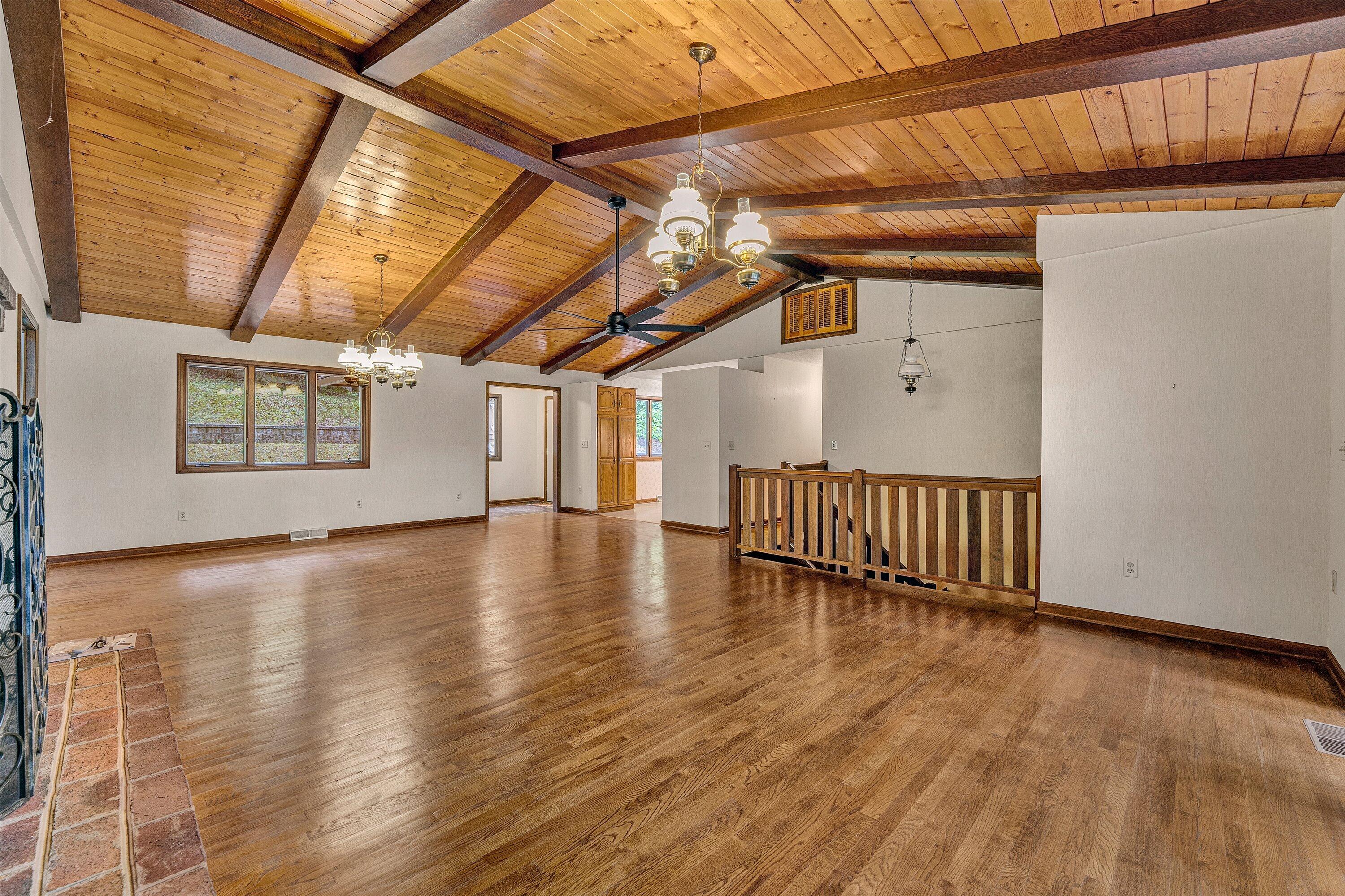 211 Wilderness Way Moneta, VA 24121 - Photo 13 of 41 13-SGP-16