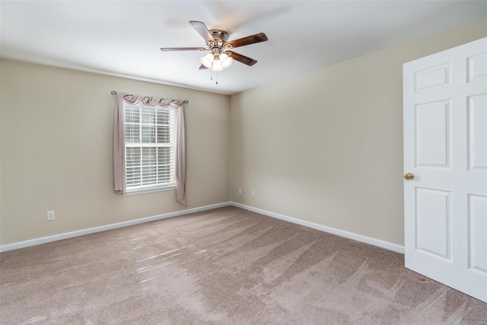 1201 Spring Creek Lane O'Fallon, MO 63368 - Photo 5 of 14