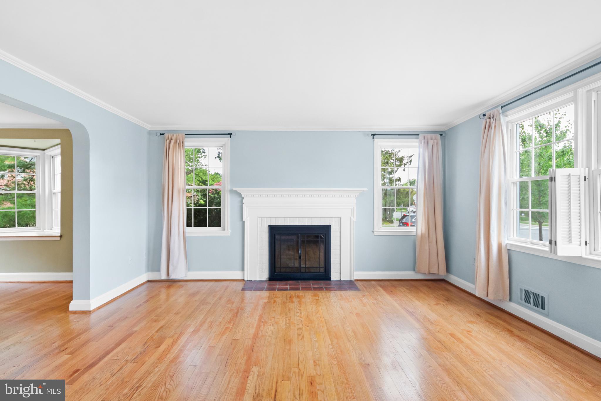 8150 Pleasant Plains Road Towson, MD 21286 - Photo 4 of 52 Gallery Image 4