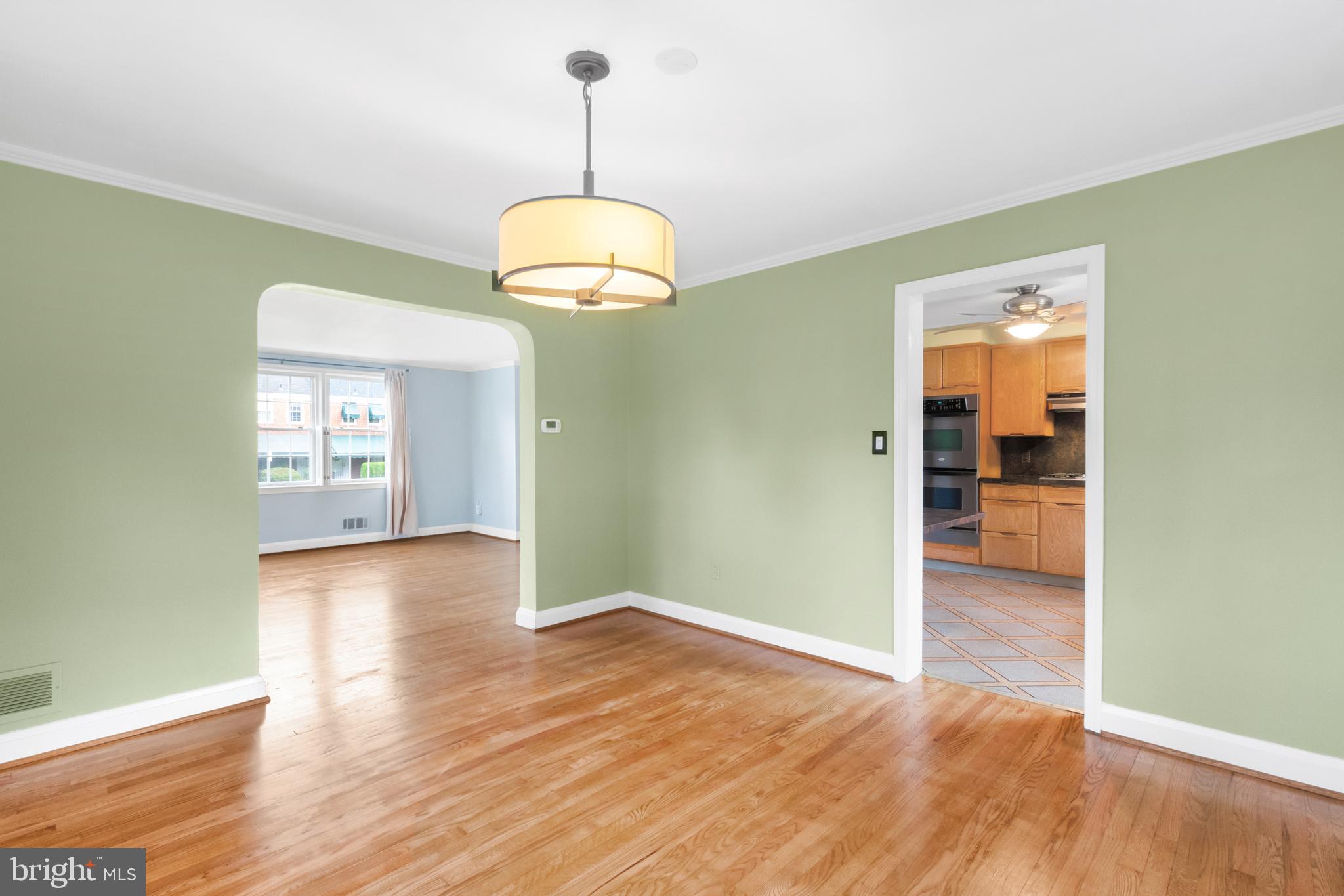 8150 Pleasant Plains Road Towson, MD 21286 - Photo 9 of 52 Gallery Image 9