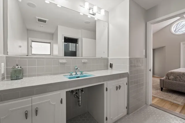 $549,000 | 14511 Harbor Island Street, Detroit, MI 48215