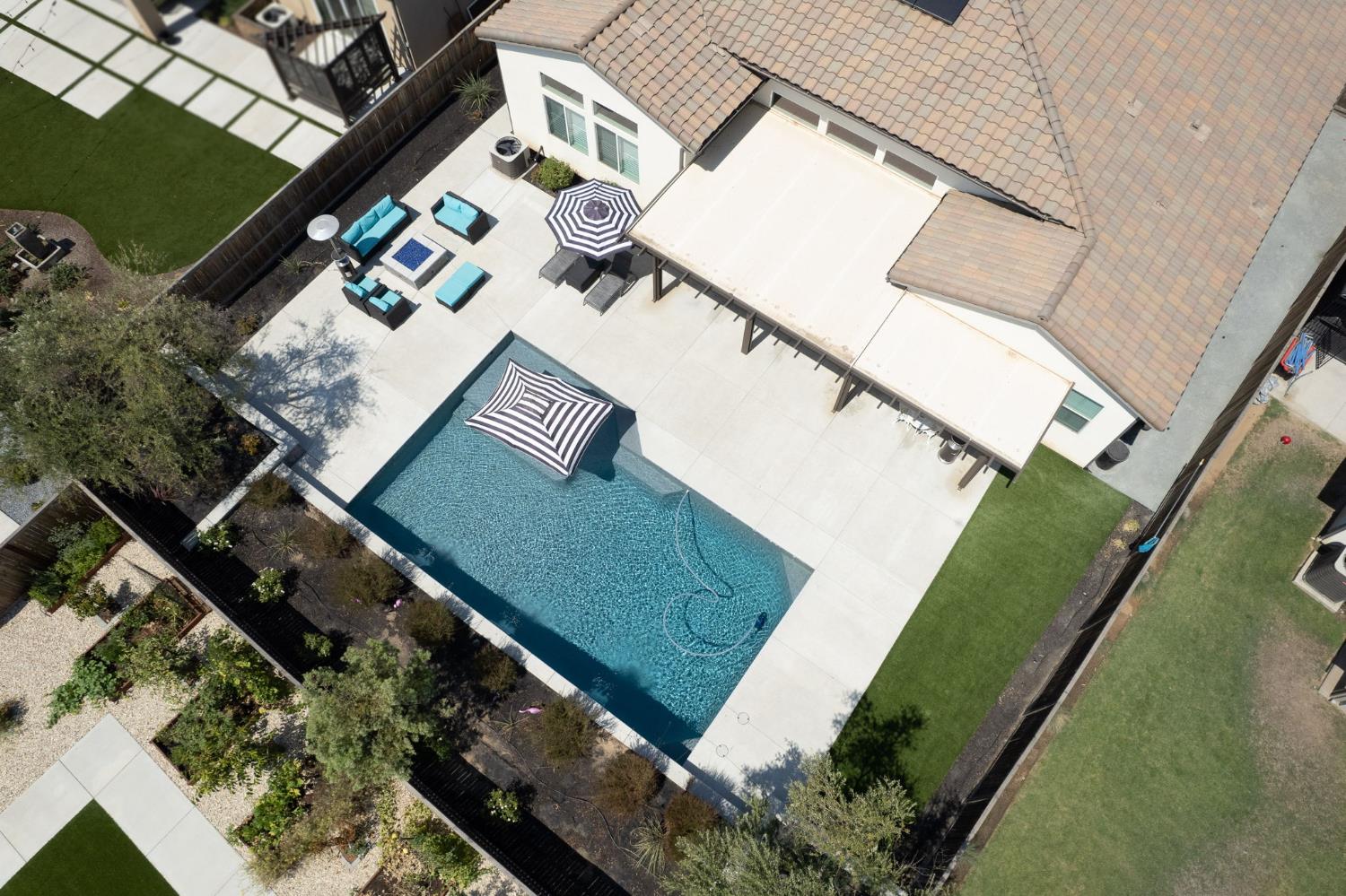 1020 Highland Road Madera, CA 93636 - Photo 35 of 42 an aerial view of a house