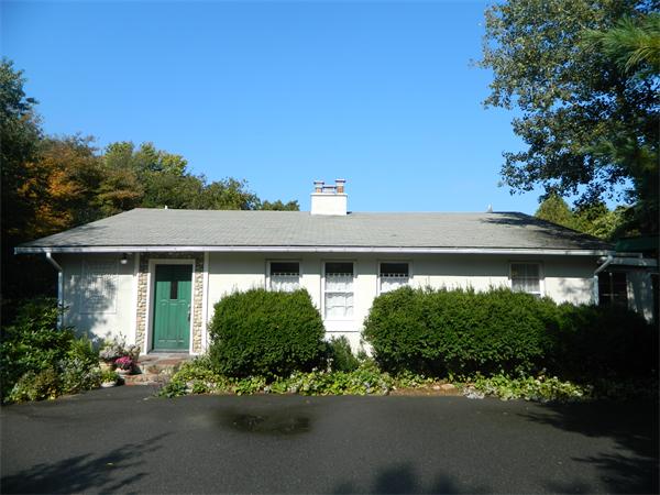 100 Maple Street Wenham, MA 01984 - Photo 1 of 30 Gallery Image 1