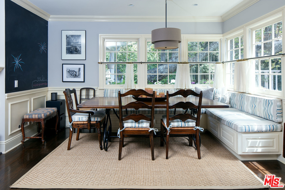 2280 Mandeville Canyon Road Los Angeles, CA 90049 - Photo 12 of 33