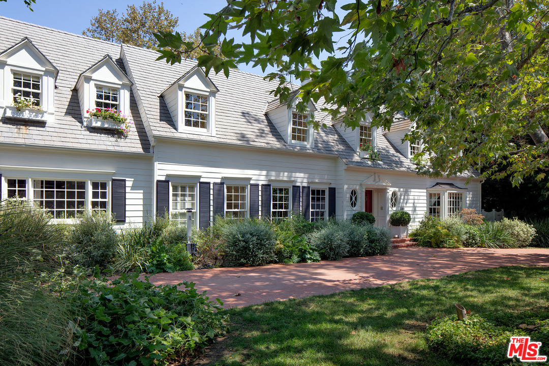 2280 Mandeville Canyon Road Los Angeles, CA 90049 - Photo 33 of 33