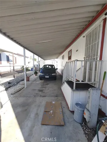 a view of outdoor space