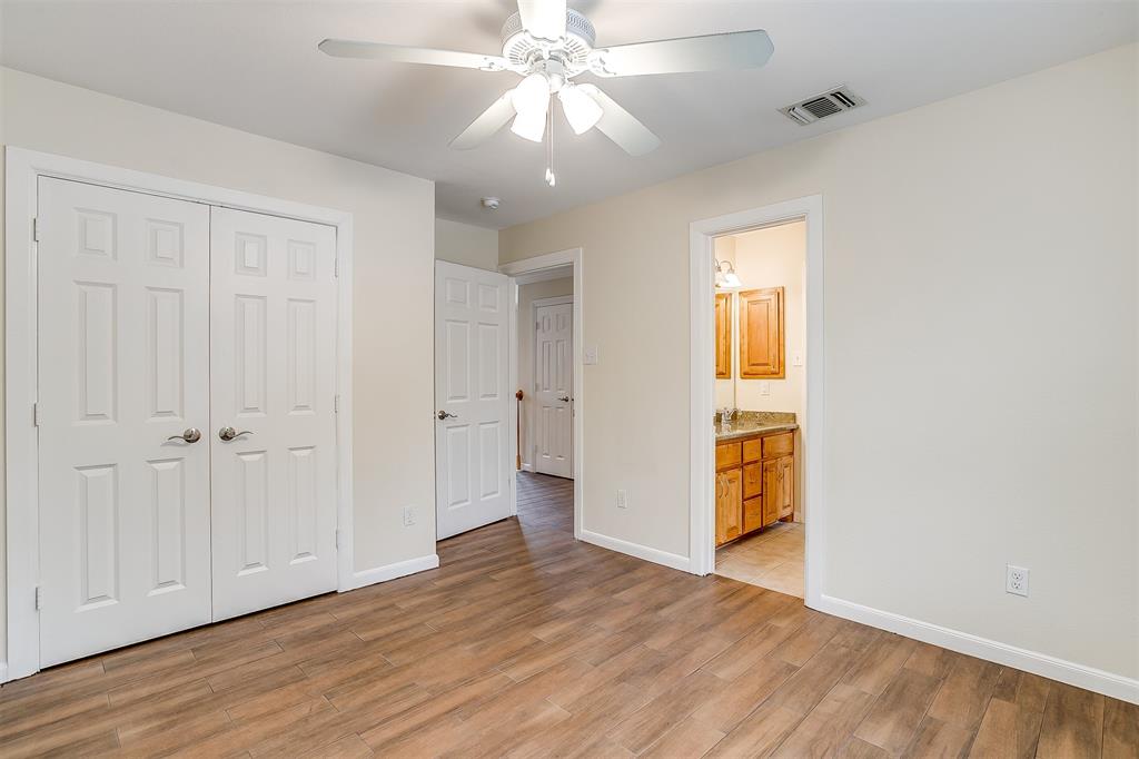 2314 West Rosedale Street South Fort Worth, TX 76110 - Photo 31 of 40