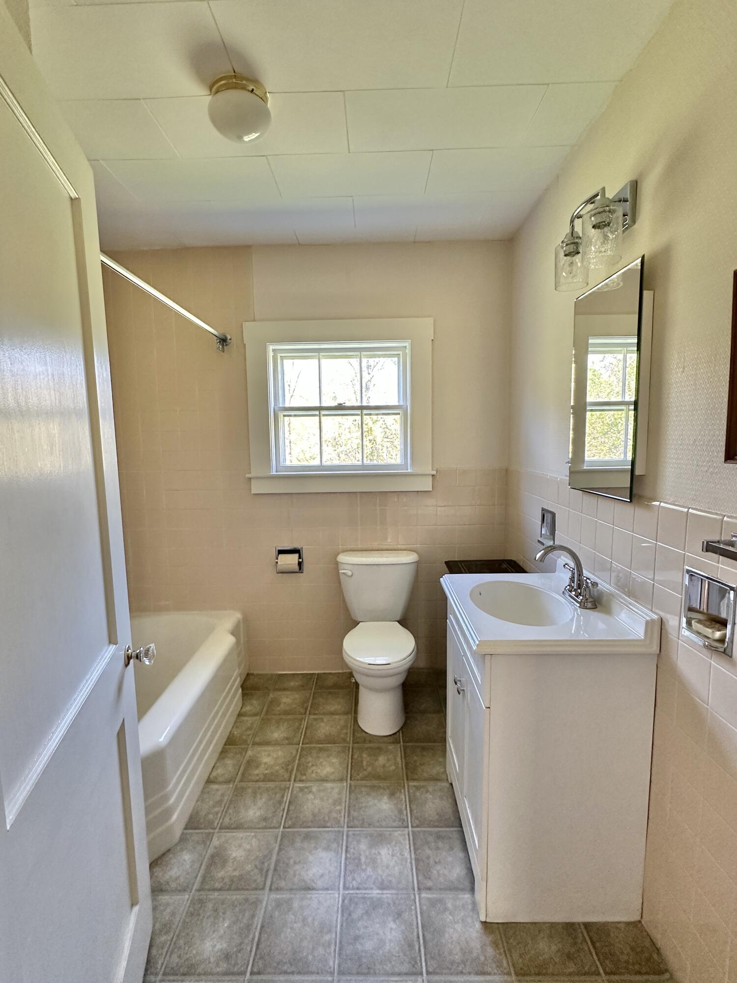 165 Oyster River Road Warren, ME 04864 - Photo 34 of 53 Bathroom