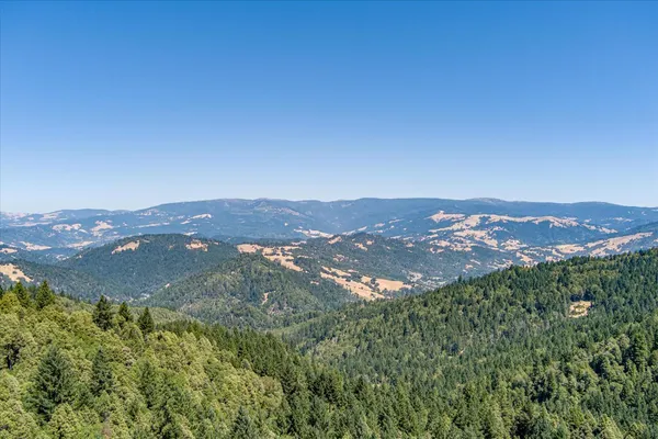 $229,000 | 5500 Rancho Sequoia Drive, Alderpoint, CA 95511