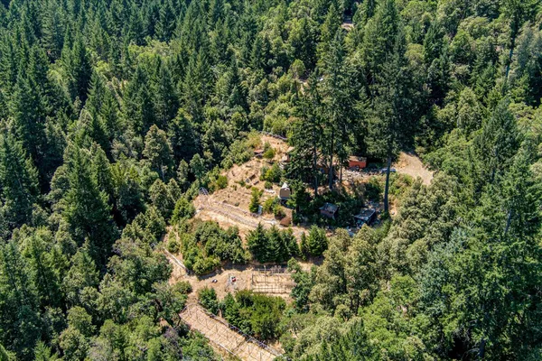 $229,000 | 5500 Rancho Sequoia Drive, Alderpoint, CA 95511