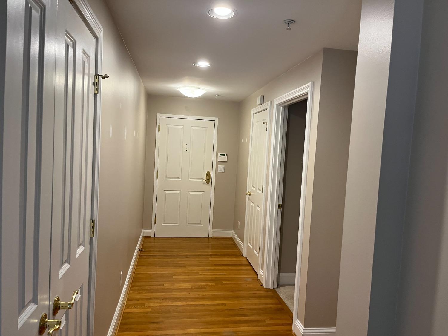 2235 Riverside Drive, Unit 104 Cincinnati, OH 45202 - Photo 3 of 22