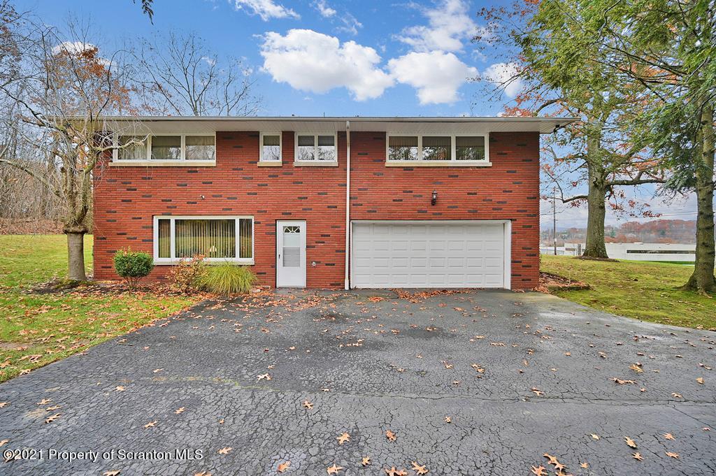 129 Noble Road Clarks Summit, PA 18411 - Photo 3 of 86 Gallery Image 3