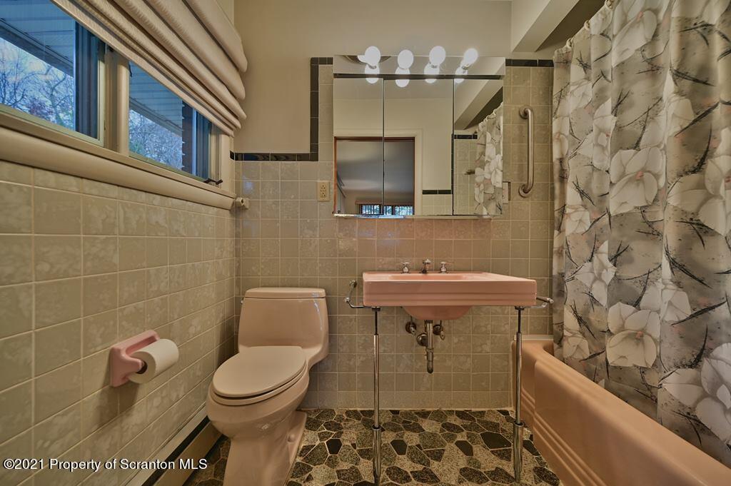 129 Noble Road Clarks Summit, PA 18411 - Photo 38 of 86 Gallery Image 38