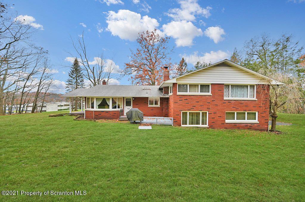 129 Noble Road Clarks Summit, PA 18411 - Photo 5 of 86 Gallery Image 5