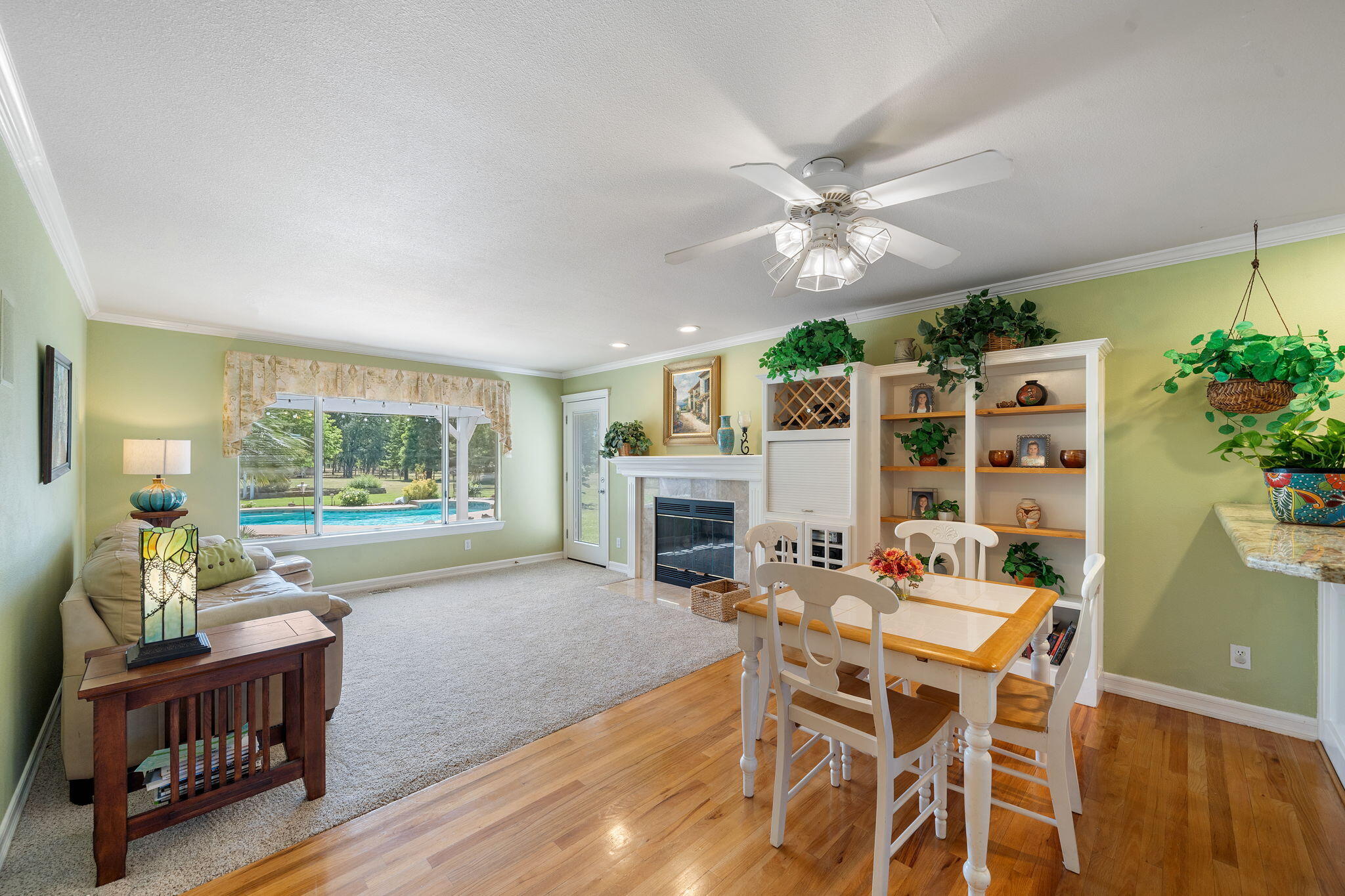 13087 Spring Lake Street Redding, CA 96003 - Photo 21 of 80 21-web-or-mls-BiggerFlow Real Estate Med