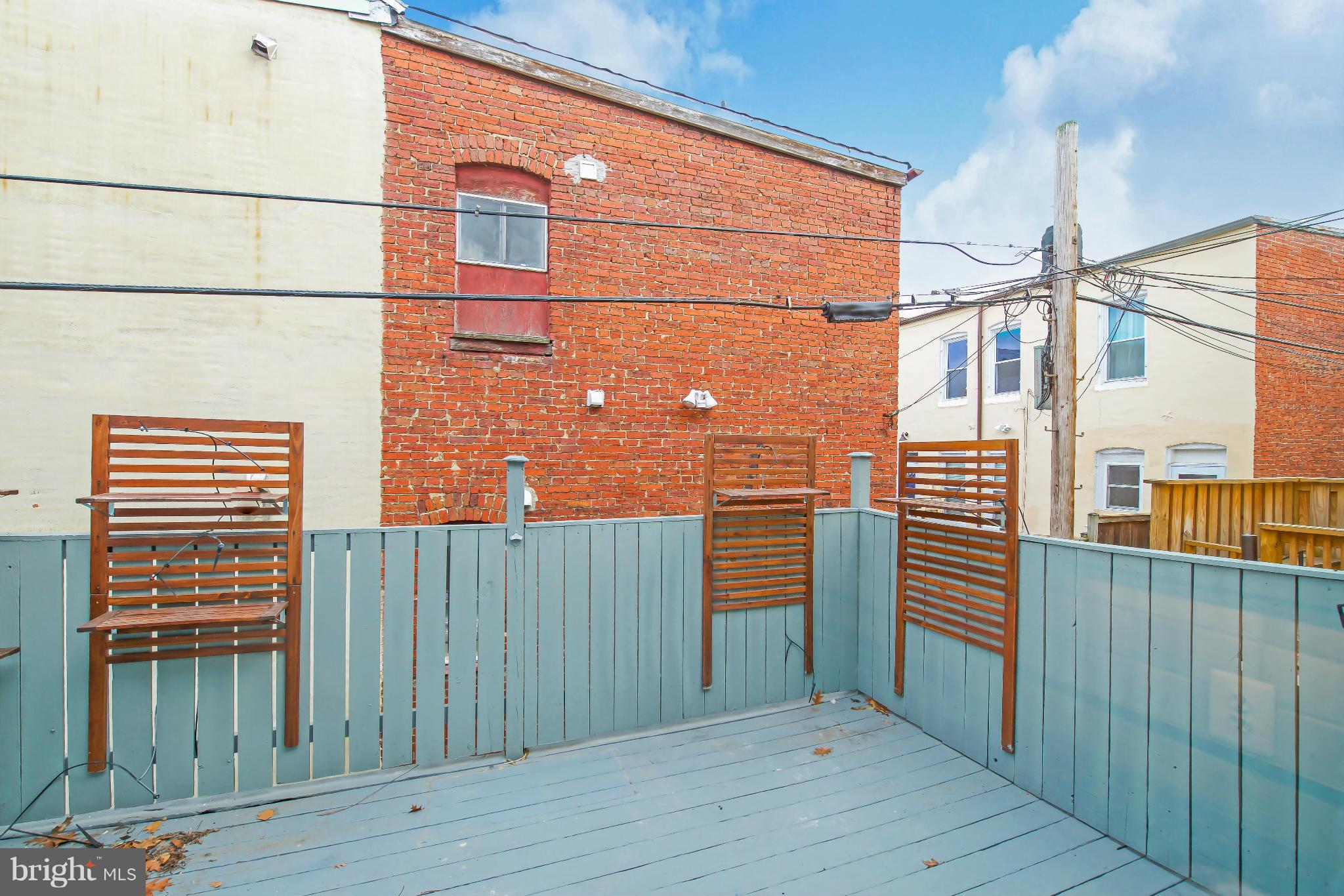629 8th Street Northeast Washington, DC 20002 - Photo 27 of 30 Huge rear deck perfect for parties