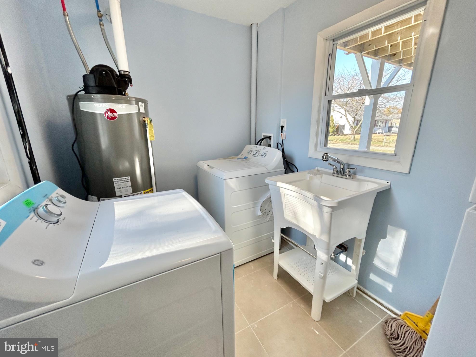 504 Woolman Road Burlington, NJ 08016 - Photo 11 of 62 Laundry Room