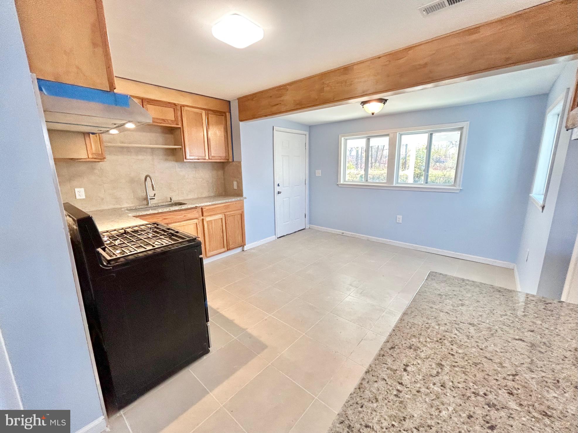 504 Woolman Road Burlington, NJ 08016 - Photo 13 of 62 Eat In Kitchen