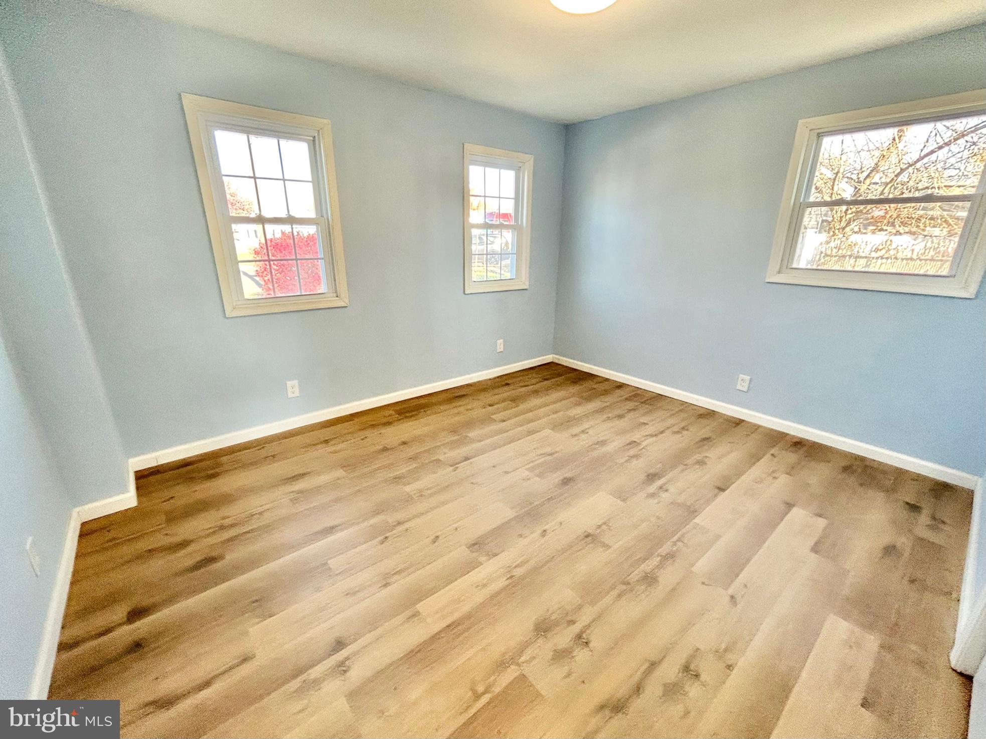 504 Woolman Road Burlington, NJ 08016 - Photo 20 of 62 Main Floor Bedroom