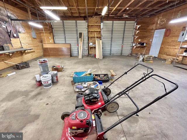 504 Woolman Road Burlington, NJ 08016 - Photo 51 of 62 Garage