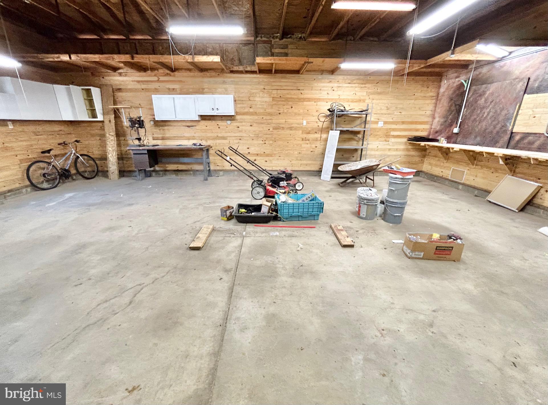 504 Woolman Road Burlington, NJ 08016 - Photo 57 of 62 Garage