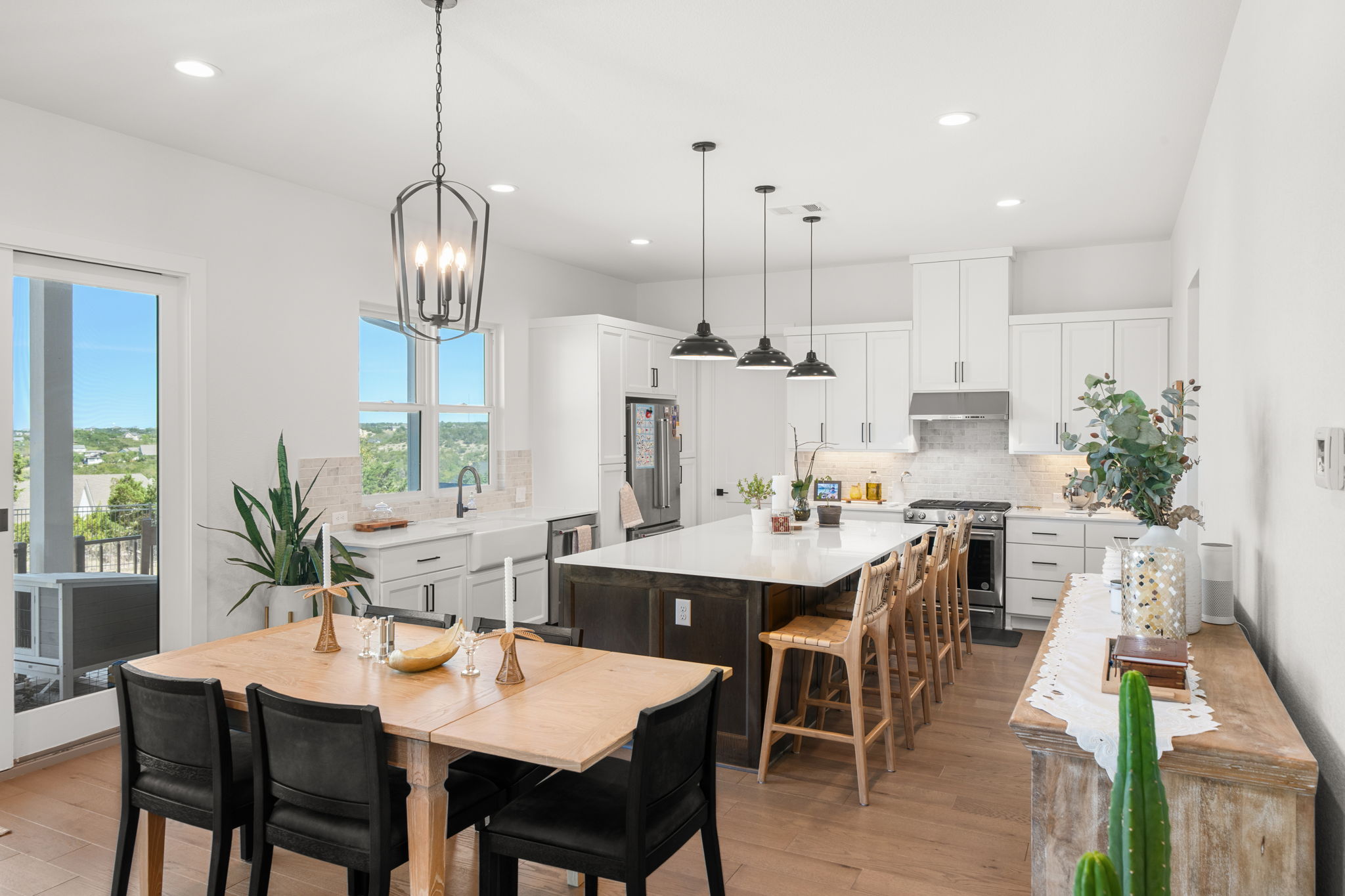 202 Smoke Tree Circle Dripping Springs, TX 78620 - Photo 14 of 38