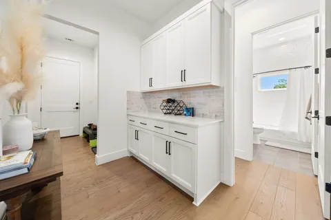 $1,050,000 | 202 Smoke Tree Circle, Dripping Springs, TX 78620